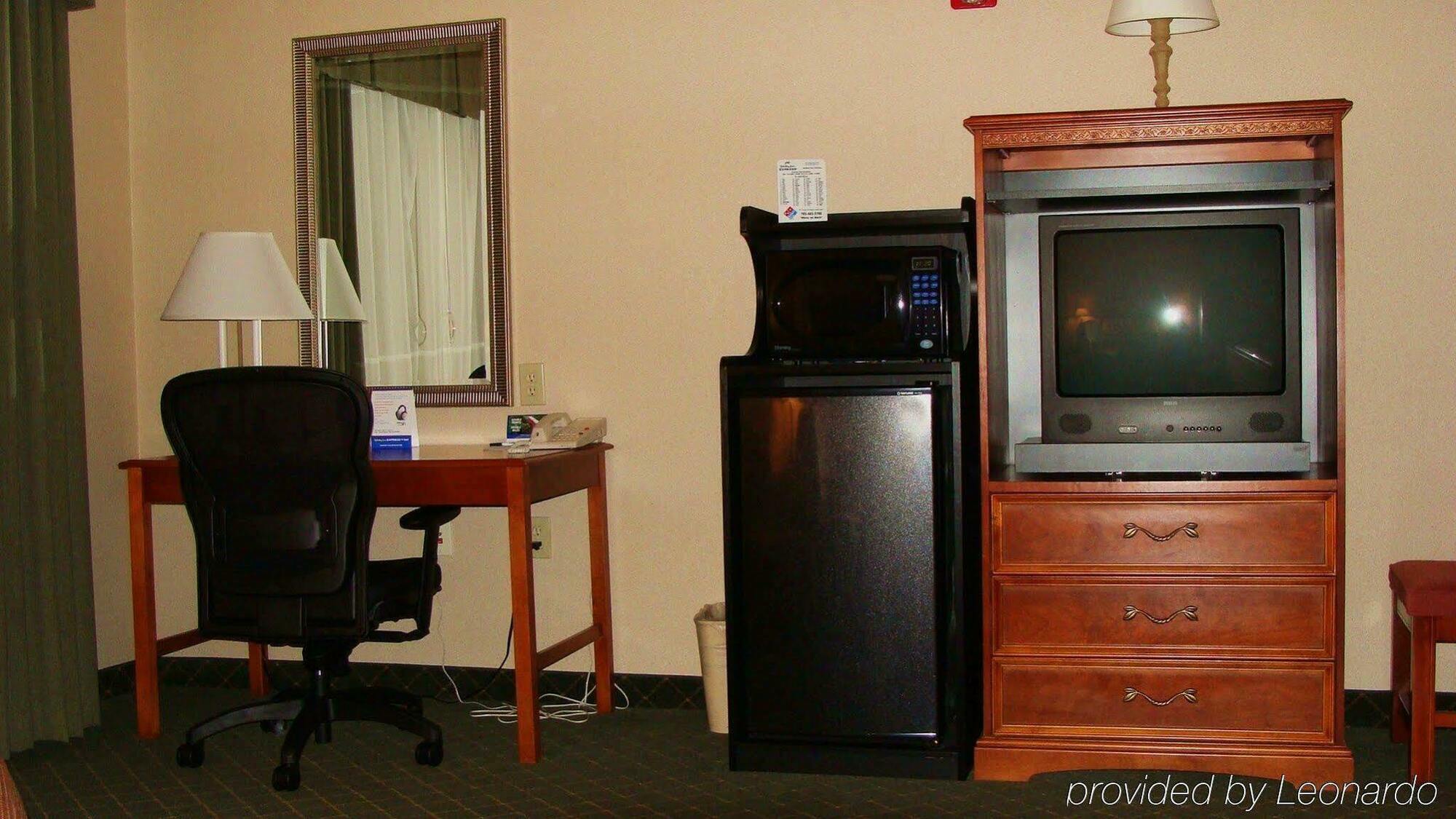 Holiday Inn Express Lebanon By Ihg Buitenkant foto