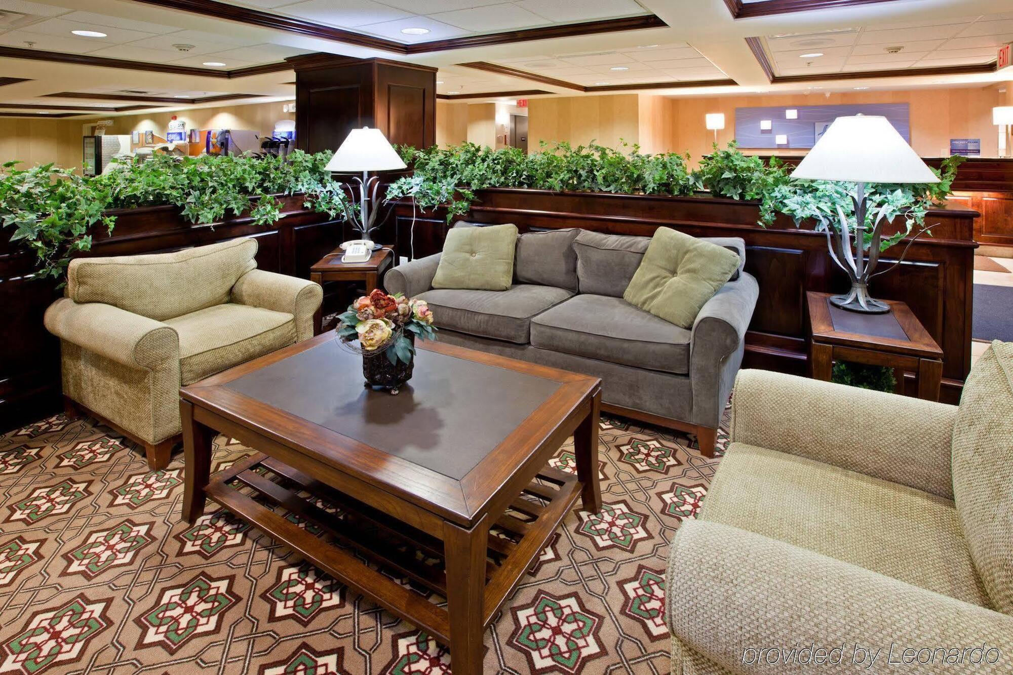 Holiday Inn Express Lebanon By Ihg Buitenkant foto
