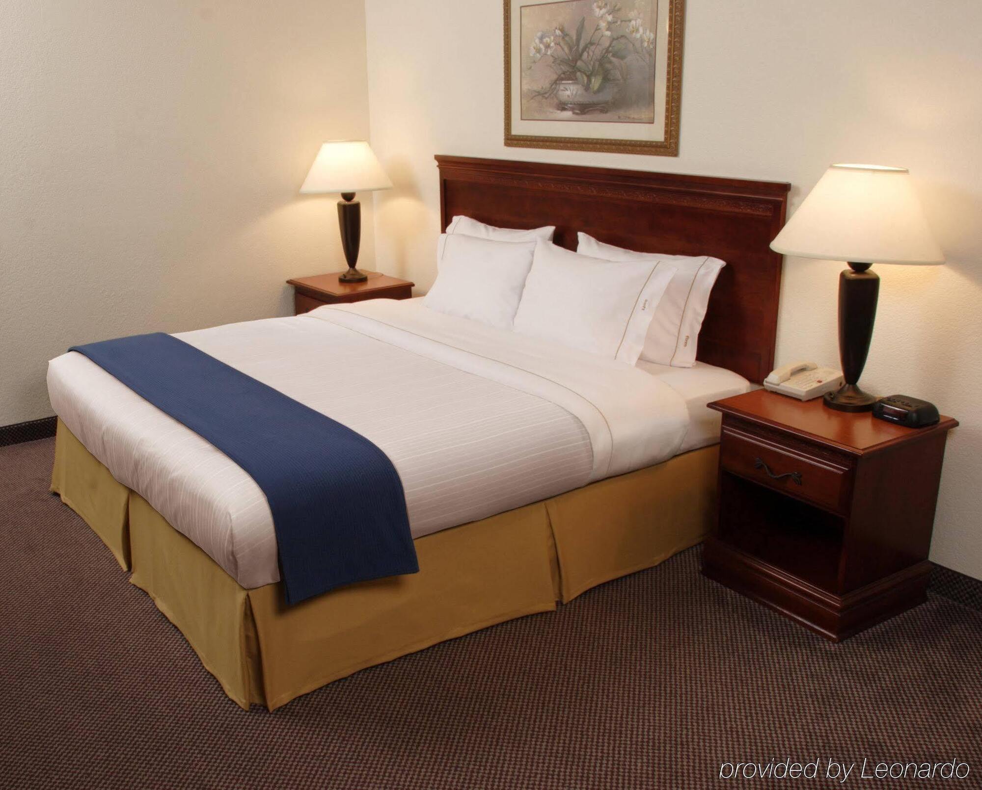 Holiday Inn Express Lebanon By Ihg Buitenkant foto